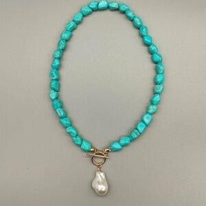 Glass beaded necklace